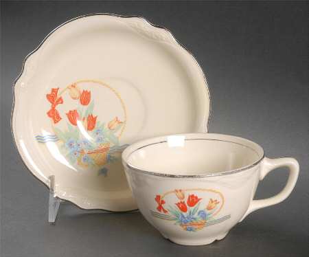 Tulips In A Basket Flat Cup & Saucer Set