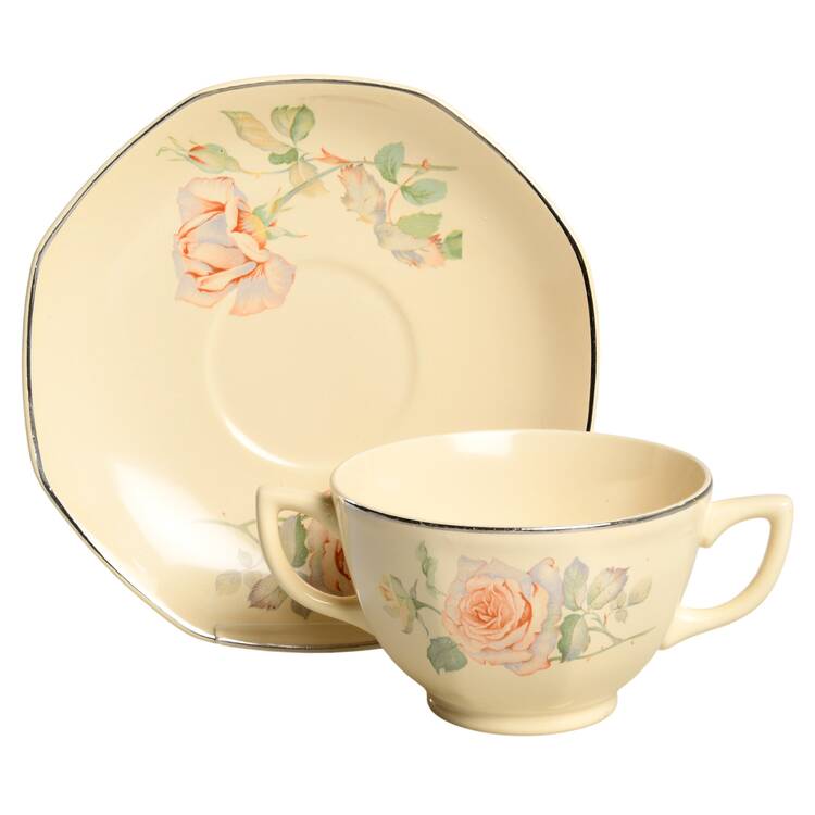 W132 Bouillon Cup & Saucer