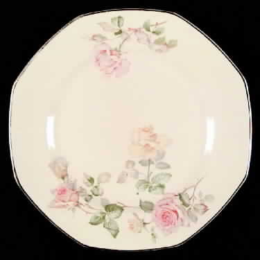 W132 Luncheon Plate
