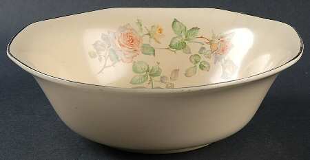 W132 8" Round Vegetable Bowl