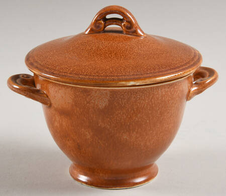Wells Art Glaze Rust Sugar Bowl & Lid