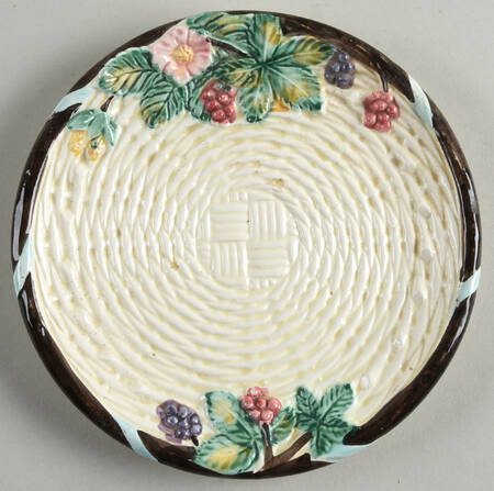 Berry Saucer