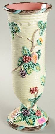 Berry 8" Vase