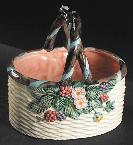 Berry Oval Basket