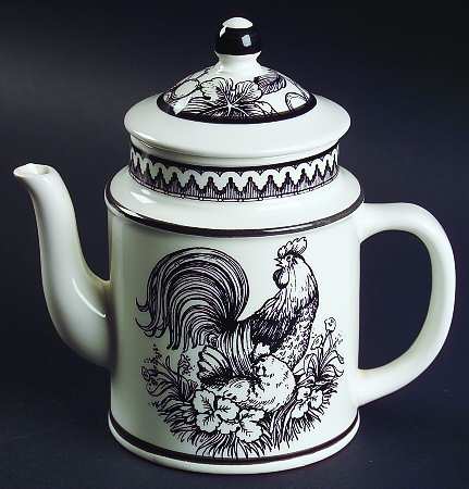 Black Rooster Toile Creamer & Lid