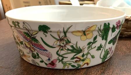 Meadowfield 8" Round Vegetable Bowl