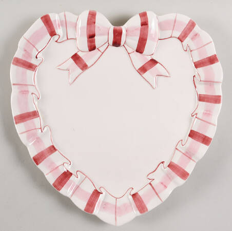 Red Plaid Border 12" Heart Plate