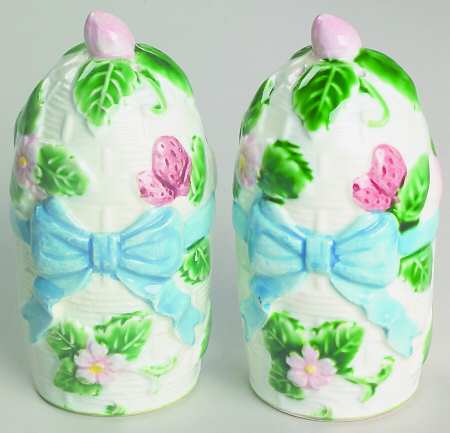 Ribbon & Bow Salt & Pepper Set