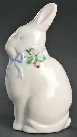 Ribbon & Bow Medium Rabbit Figurine