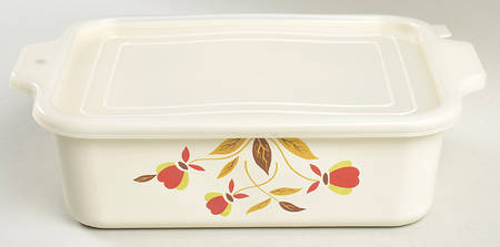 Autumn Leaf 2 Quart Metal Rectangular Baker with Plastic Lid
