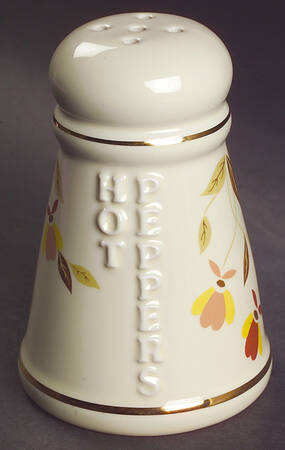 Autumn Leaf 2002 Collector Club Hot Crushed Pepper Shaker
