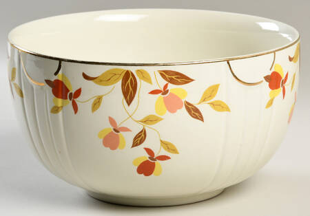 Autumn Leaf 9" 3 1/2 Qt Radiance Bowl