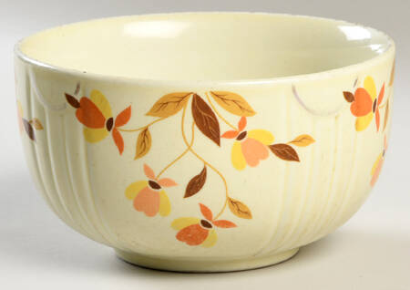 Autumn Leaf 6" 1 Qt Radiance Bowl