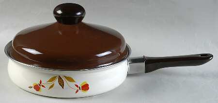 Autumn Leaf 9" Metal Skillet & Lid