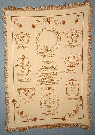 Autumn Leaf 50" X 70" Cloth Throw