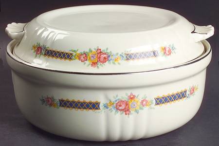 Blue Bouquet (Platinum Trim) 1.5 Quart Radiance Casserole with Lid
