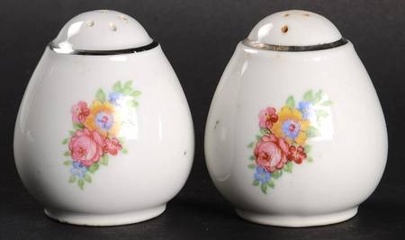 Blue Bouquet (Platinum Trim) Teardrop Shape Salt & Pepper Set