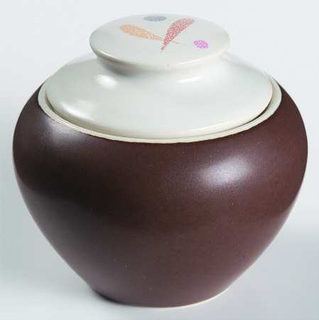 Casual Living Sugar Bowl & Lid
