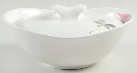 Caprice 1.25 Quart Oval Covered Casserole