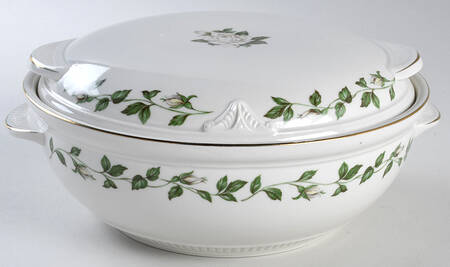 Cameo Rose 1.5 Qt Round Covered Casserole