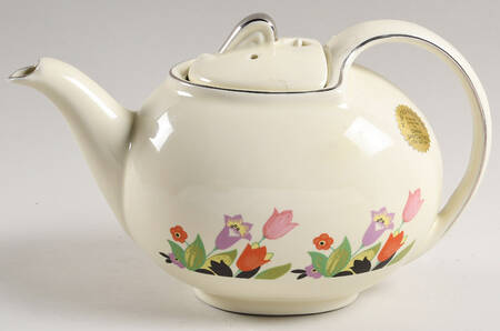 Crocus Hook Cover Teapot & Lid