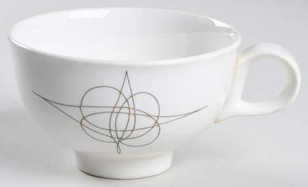 Fantasy (Eva Zeisel) Footed Cup