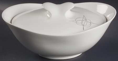 Fantasy (Eva Zeisel) 2 Quart Oval Covered Casserole