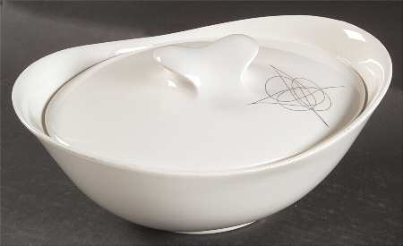 Fantasy (Eva Zeisel) 1.25 Quart Oval Covered Casserole