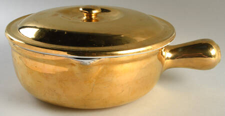 Golden Glo 3 Qt French Covered Casserole