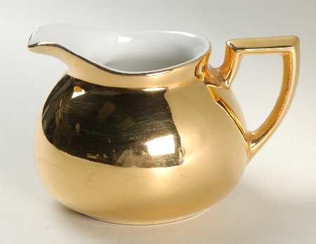 Golden Glo Creamer