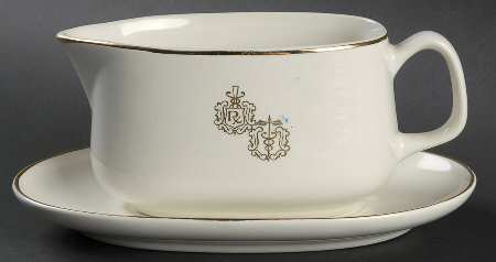 Rx Decoration Gravy Boat & Underplate