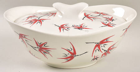 Holiday 1.25 Quart Oval Covered Casserole