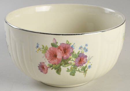 Pastel Morning Glory 7" 2 Qt Radiance Bowl