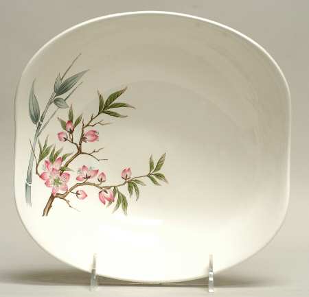 Peach Blossom (Classic Shape) 8" Square Vegetable Bowl