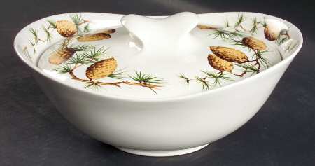 Pinecone 1.25 Quart Oval Covered Casserole