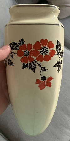 Red Poppy (Platinum Ring) Wall Pocket Vase