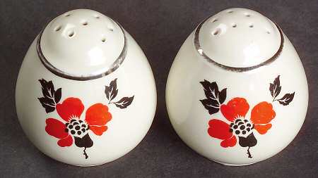 Red Poppy (Platinum Ring) Teardrop Shape Salt & Pepper Set