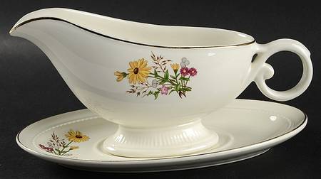 Richmond Brown Eyed Susan Gravy Boat & Underplate