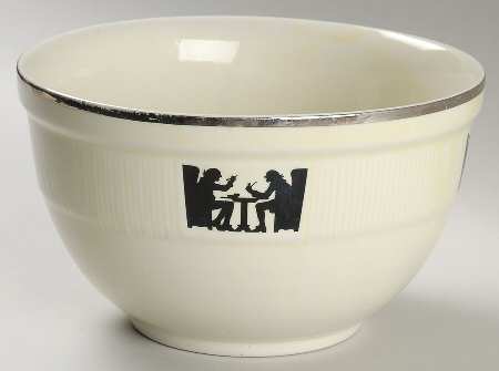 Silhouette 7" Medallion Bowl