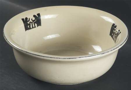 Silhouette 7" Round Flared Bowl