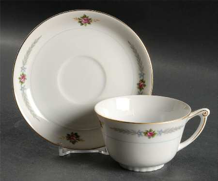 Peacock Flat Cup & Saucer Set