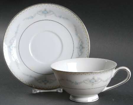 Glendale Footed Cup & Saucer Set