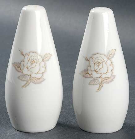 Madison (Japan) Salt & Pepper Set