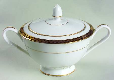 Montclair Sugar Bowl & Lid