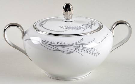 Wheaton Sugar Bowl & Lid