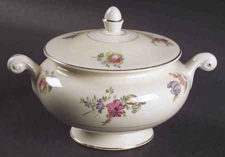 Priscilla Cream and White (Smooth) Sugar Bowl & Lid