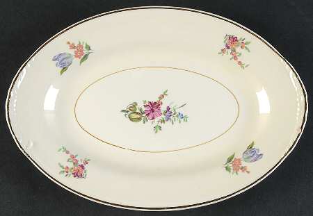 Priscilla Cream and White (Smooth) Relish/Gravy Underplate
