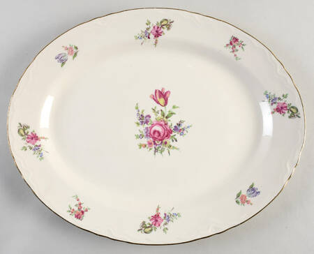 Priscilla Cream (Scalloped) 14" Oval Serving Platter