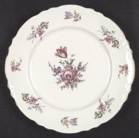 Priscilla Cream (Scalloped) by Household Institute