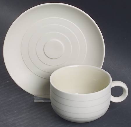 Concept Flat Cup & Saucer Set
